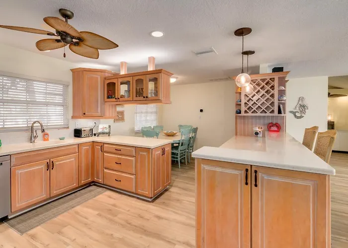 Amazing Waterfront House With Pool In Indian Rocks Beach! Holiday home Clearwater Beach