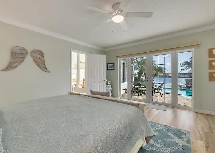 Holiday home Amazing Waterfront House With Pool In Indian Rocks Beach! *