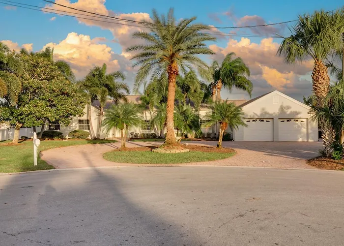 Amazing Waterfront House With Pool In Indian Rocks Beach! * Clearwater Beach