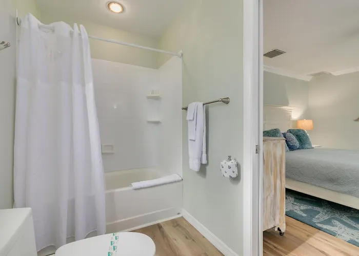 Amazing Waterfront House With Pool In Indian Rocks Beach! *
